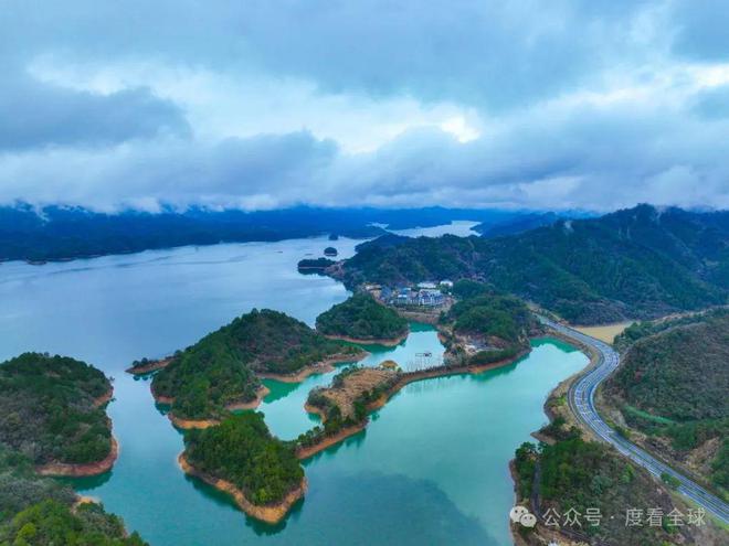 杭州千岛湖的详细地址及其周边魅力